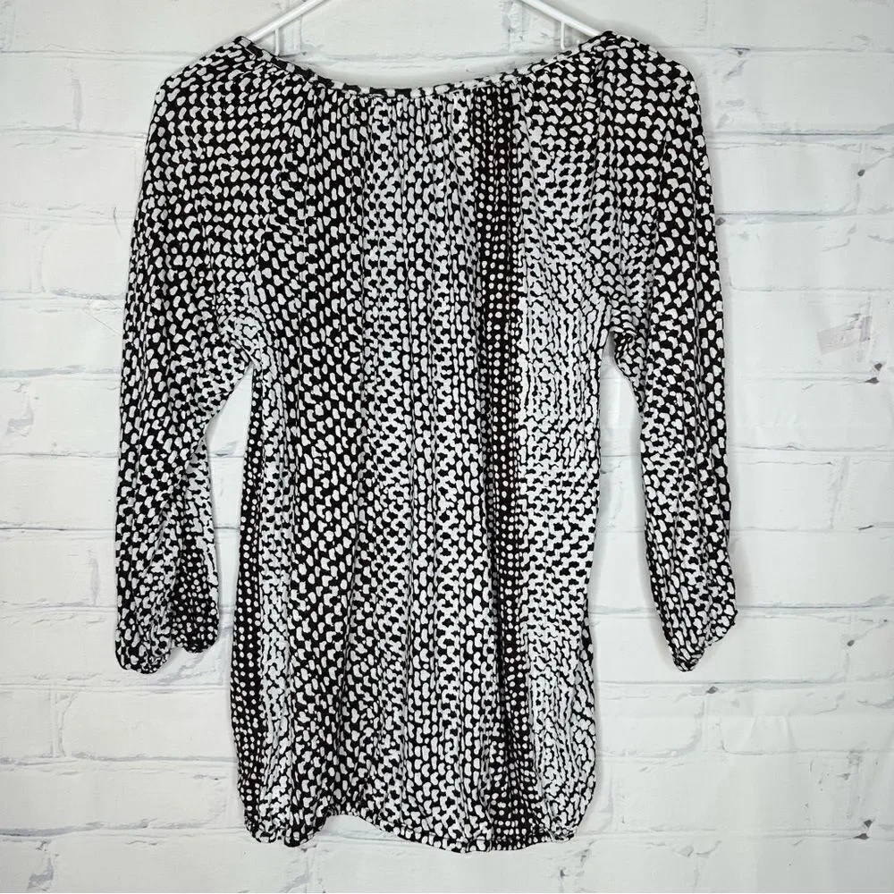 Michael Kors‎ small brown & white top